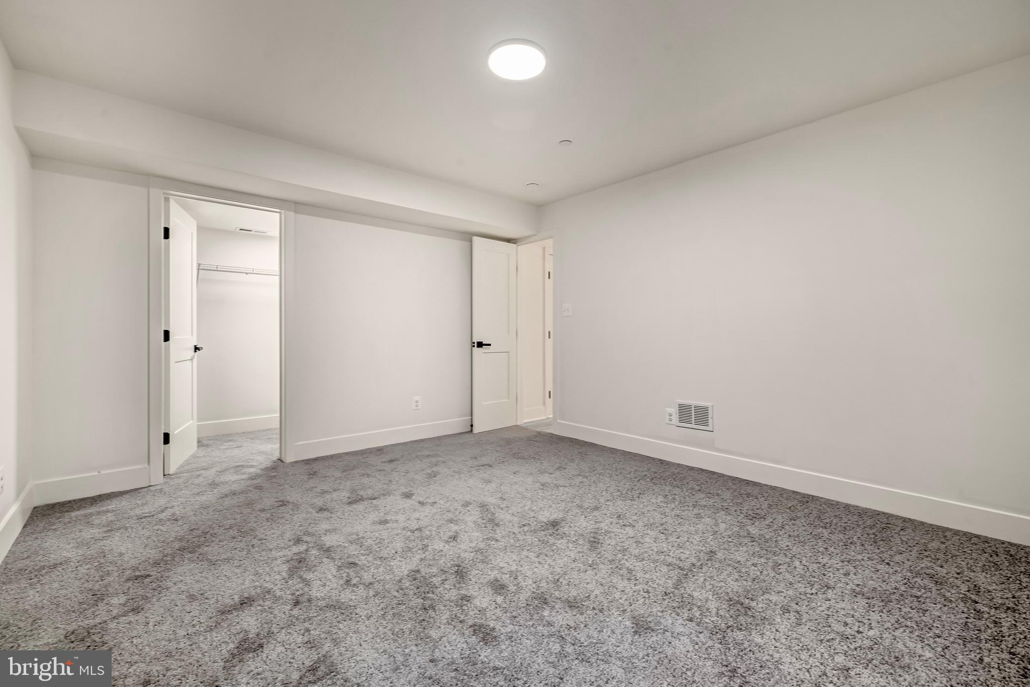 FOREST GREENS - Residential