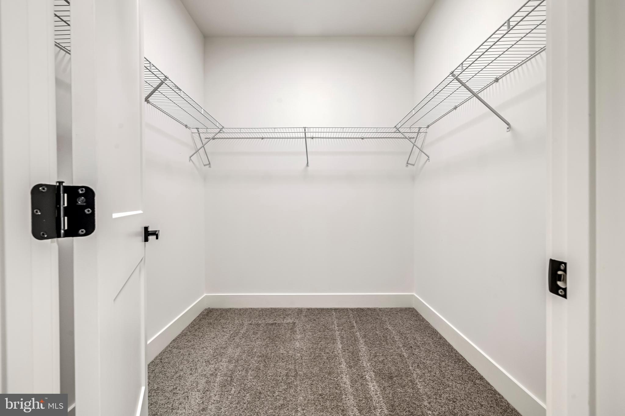 FOREST GREENS - Residential