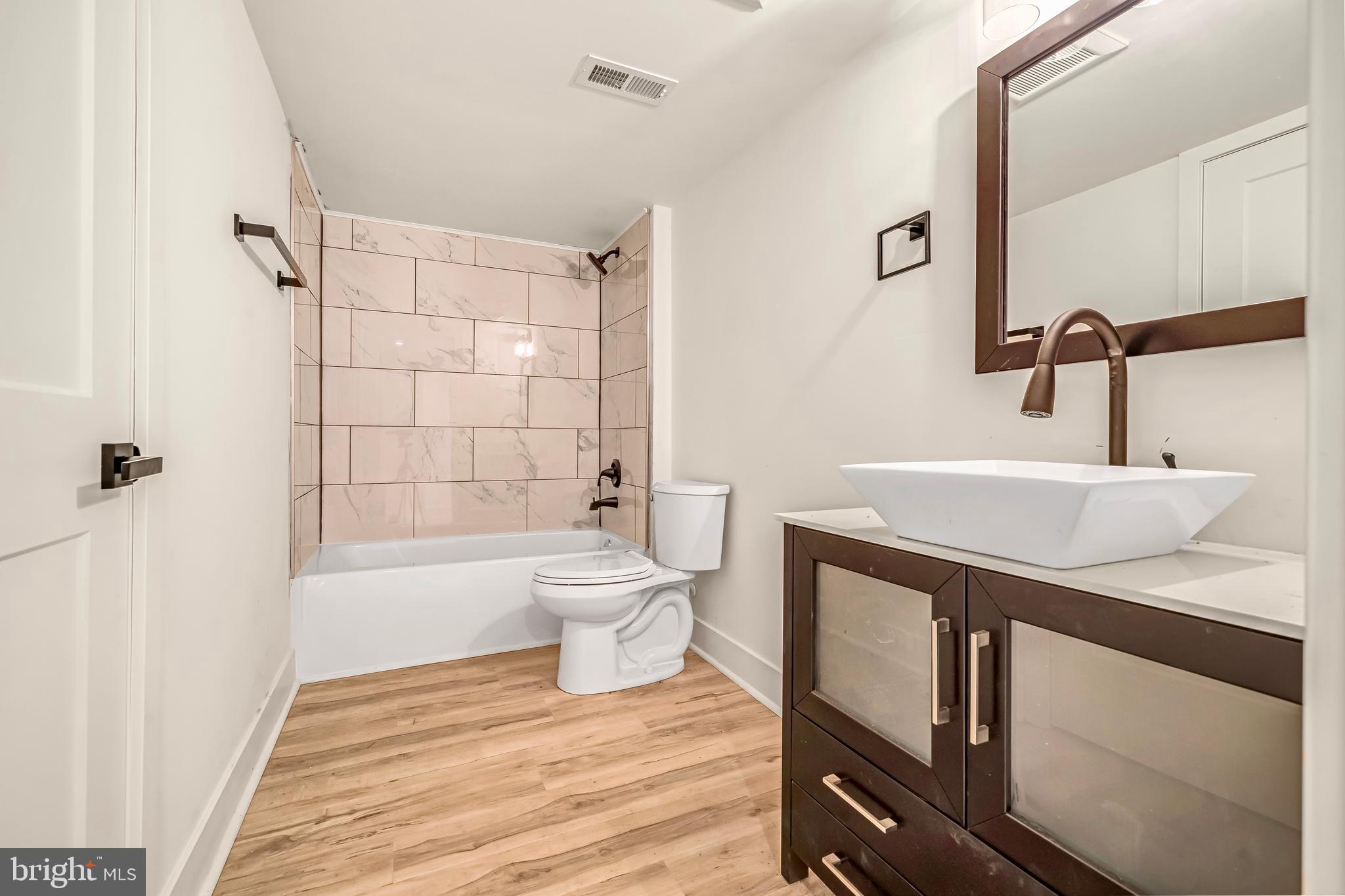 FOREST GREENS - Residential