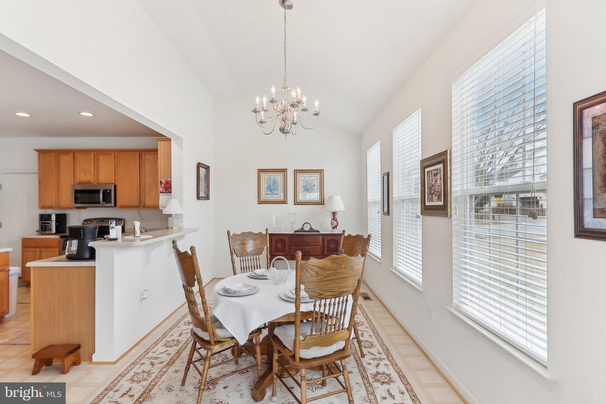 LOVETTSVILLE TOWN CENTER - Residential