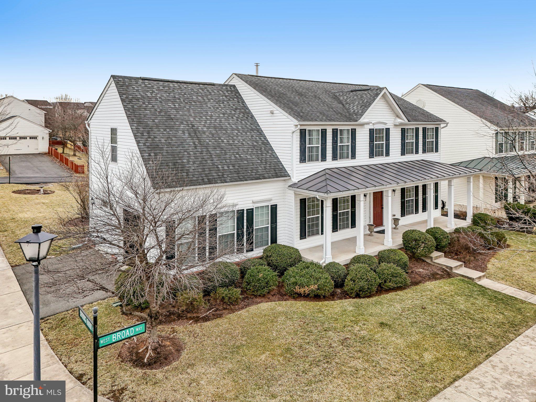 LOVETTSVILLE TOWN CENTER - Residential