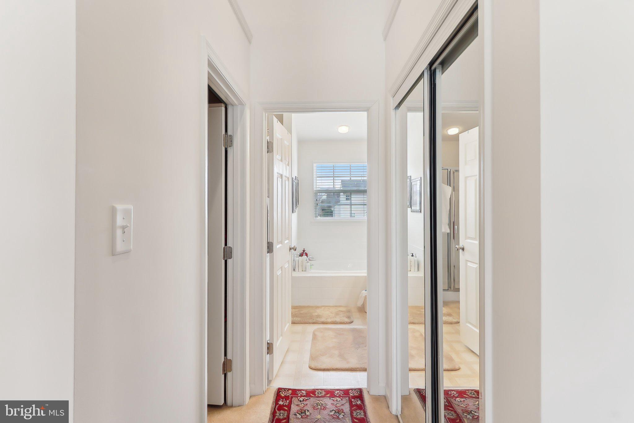 LOVETTSVILLE TOWN CENTER - Residential