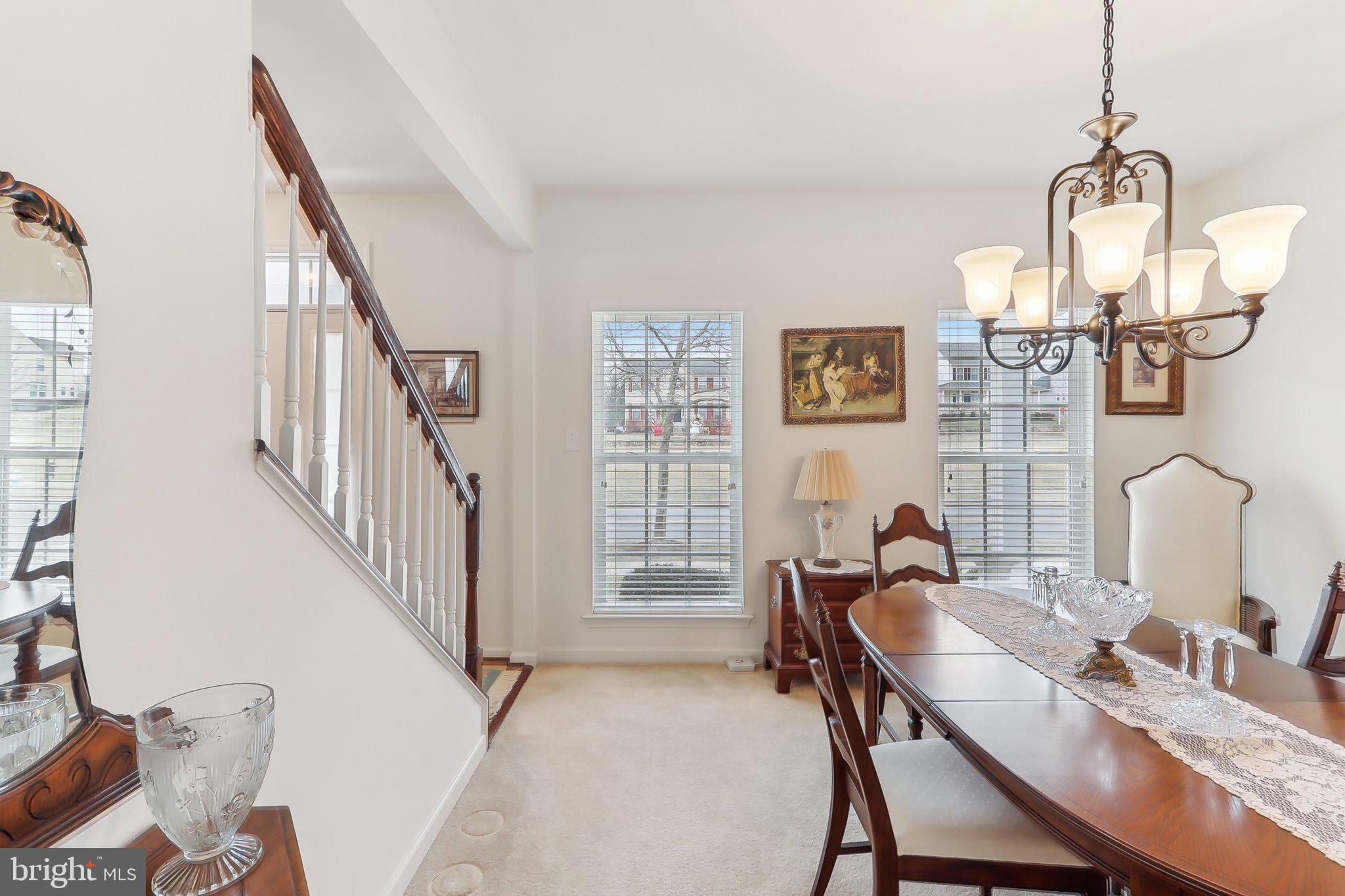 LOVETTSVILLE TOWN CENTER - Residential