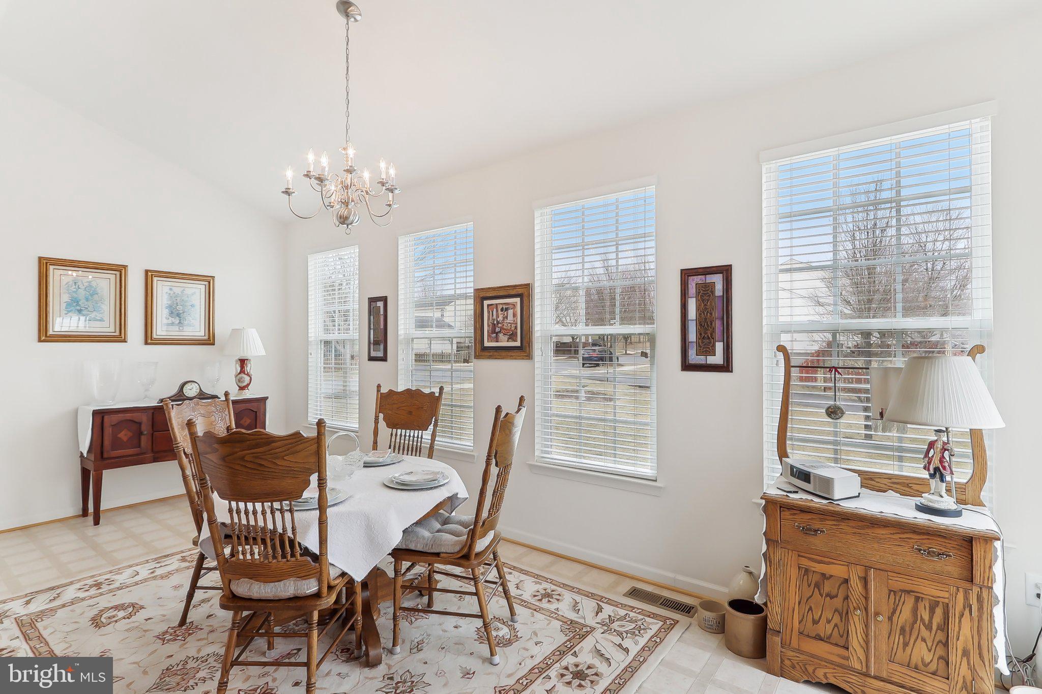 LOVETTSVILLE TOWN CENTER - Residential