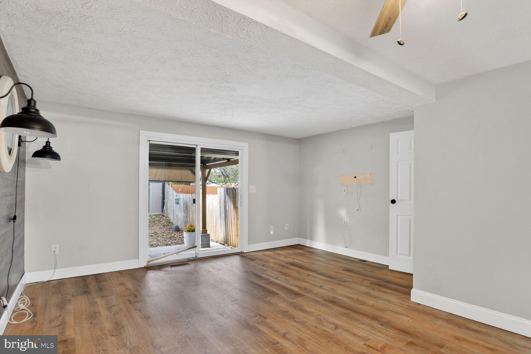 STILLWOOD - Residential Lease