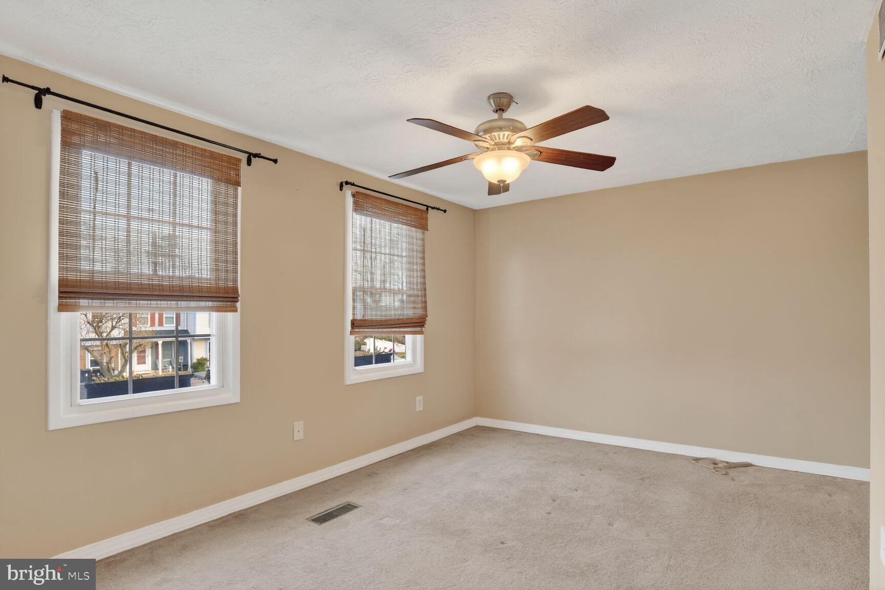 STILLWOOD - Residential Lease