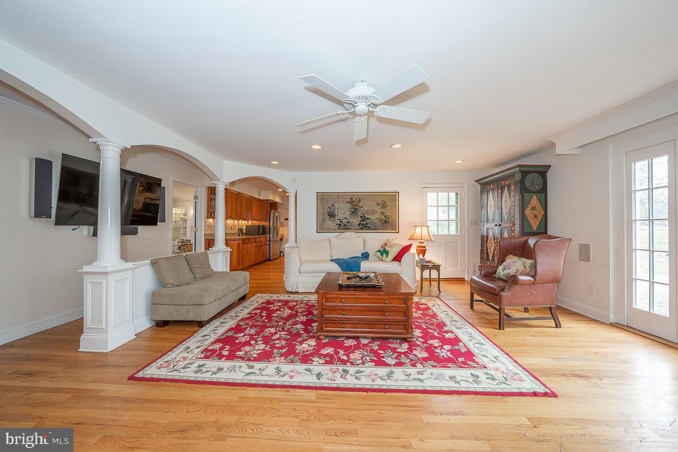 GLADWYNE - Residential