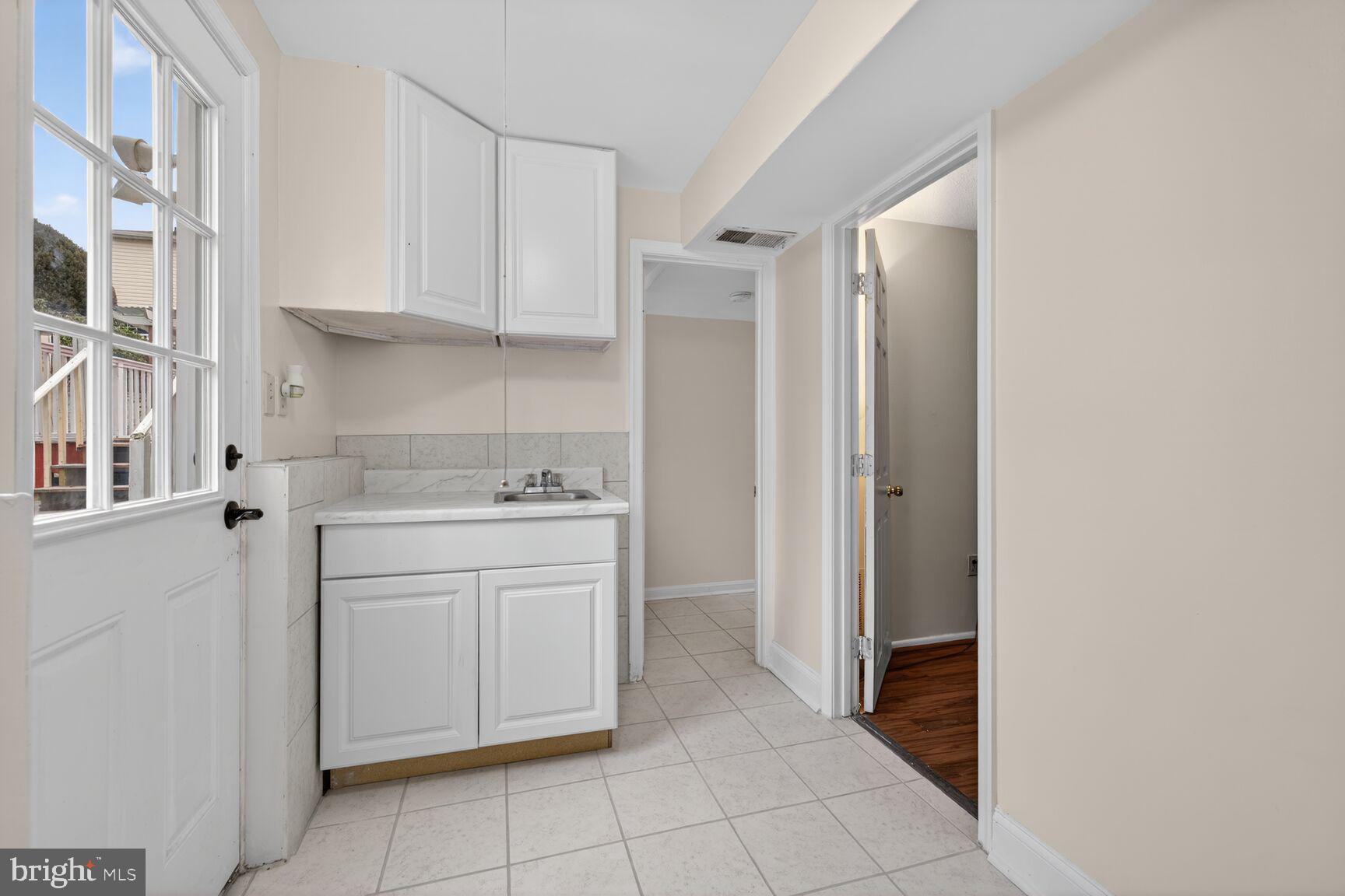 STONEGATE FARMS - Residential