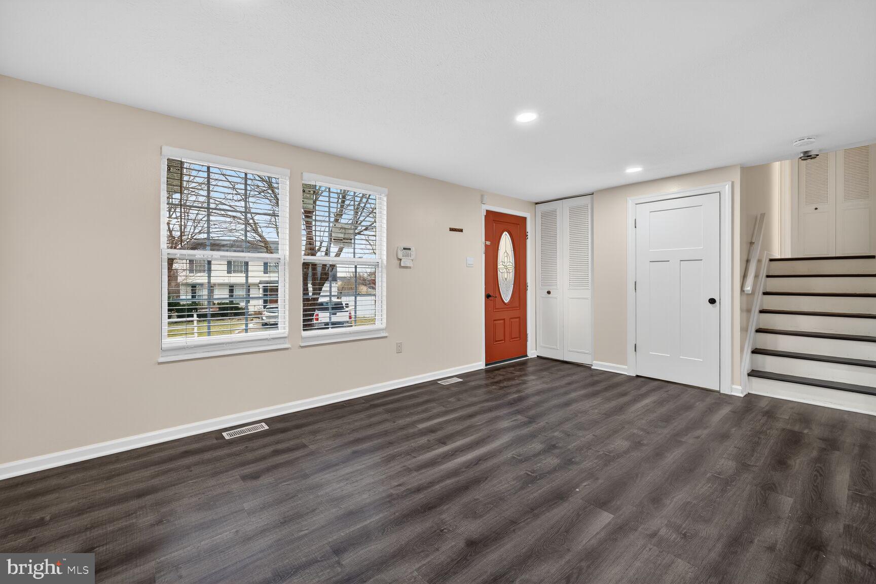 STONEGATE FARMS - Residential