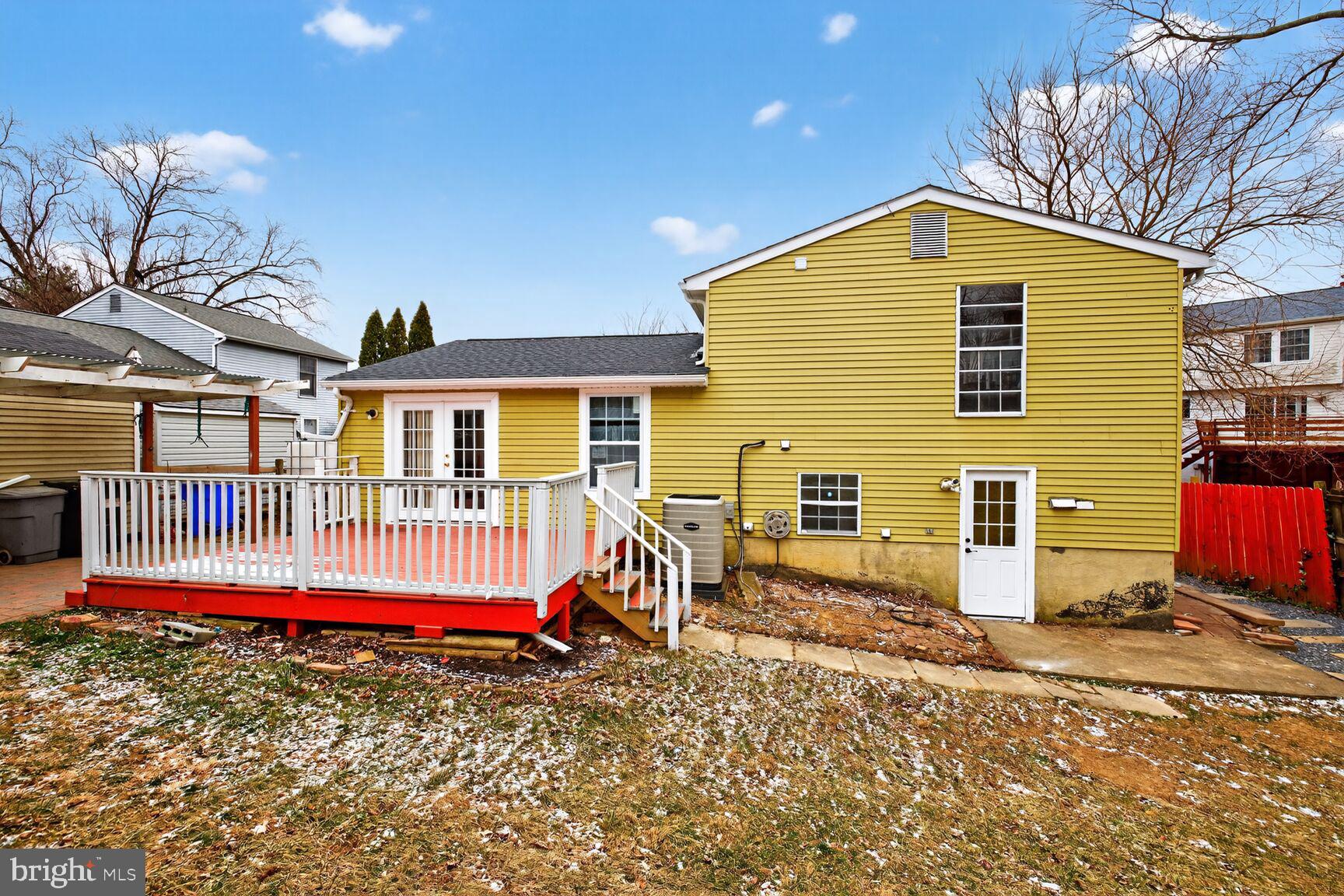 STONEGATE FARMS - Residential