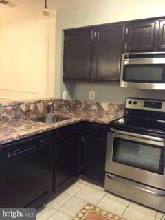 RAMBLEWOOD AT DAVENTRY - Residential Lease