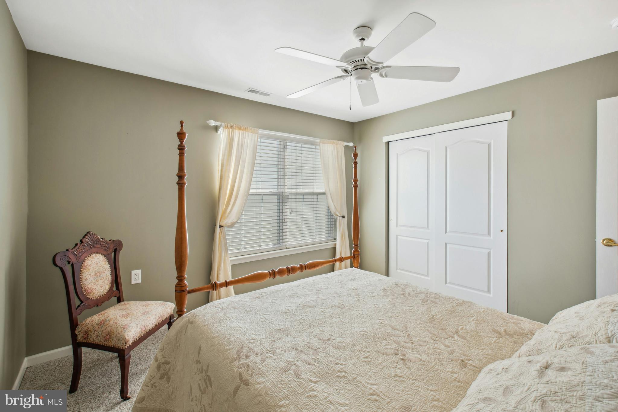 LEGACY OAKS - Residential