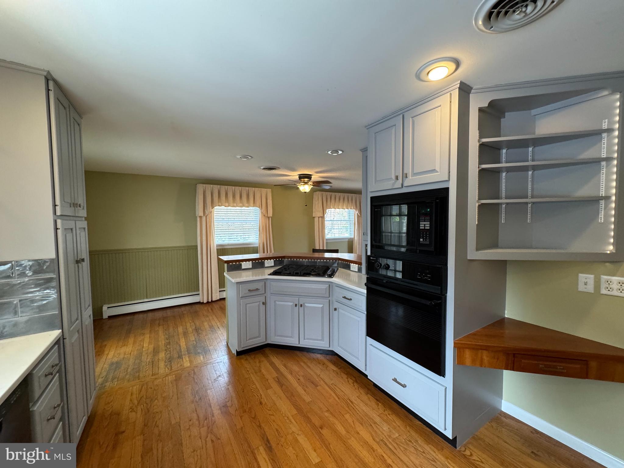 OLD MOORELAND - Residential