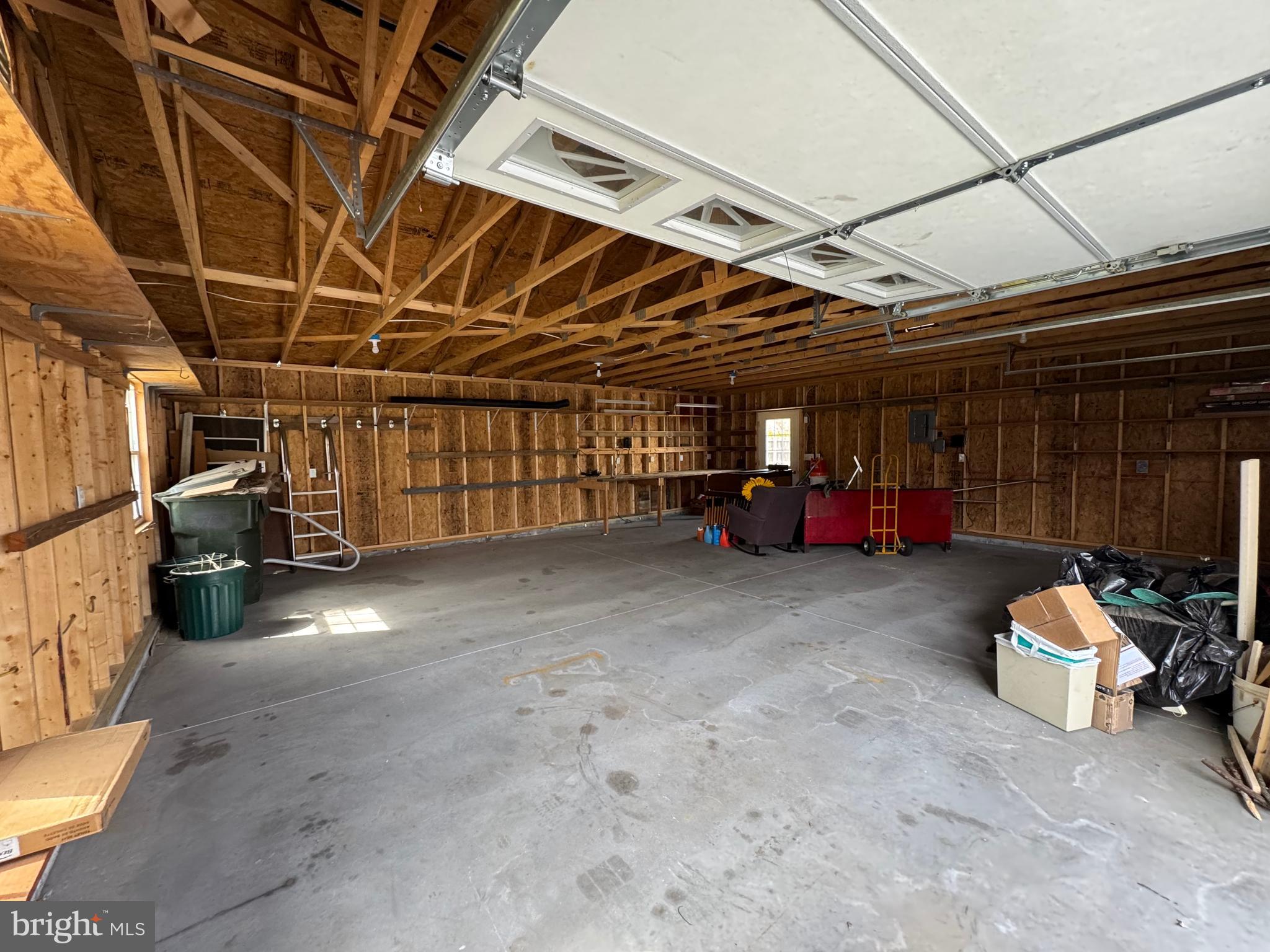 OLD MOORELAND - Residential