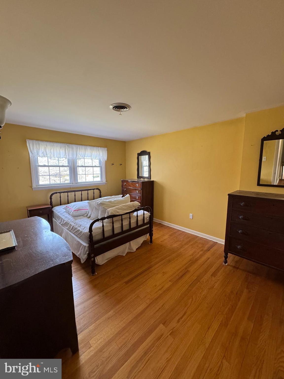 OLD MOORELAND - Residential