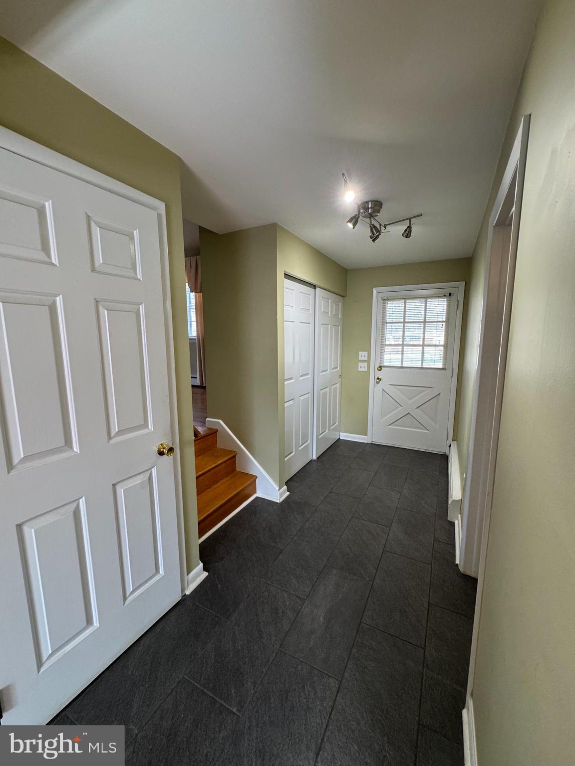 OLD MOORELAND - Residential