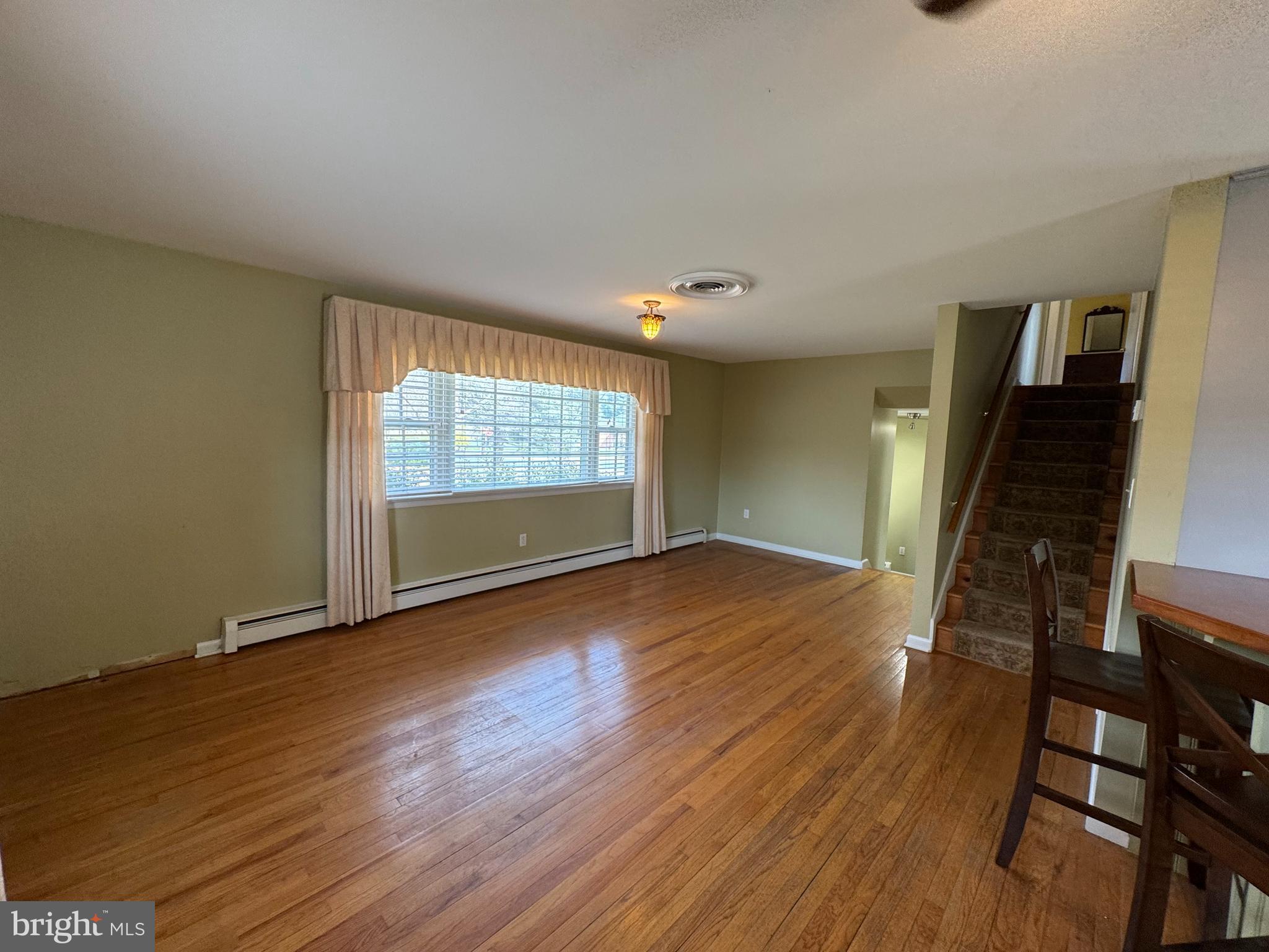 OLD MOORELAND - Residential