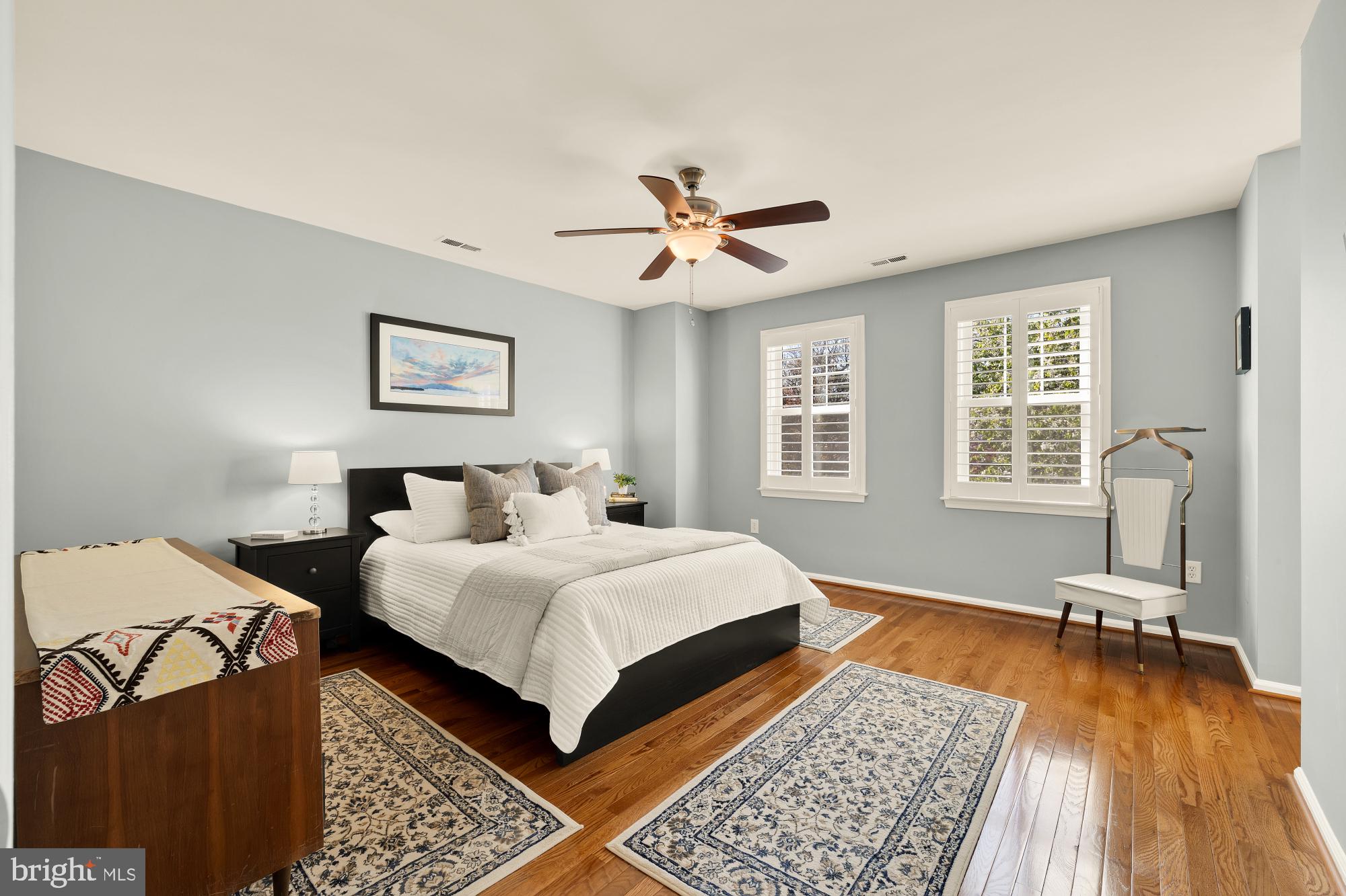 SIXTEENTH ST VILLAGE - Residential