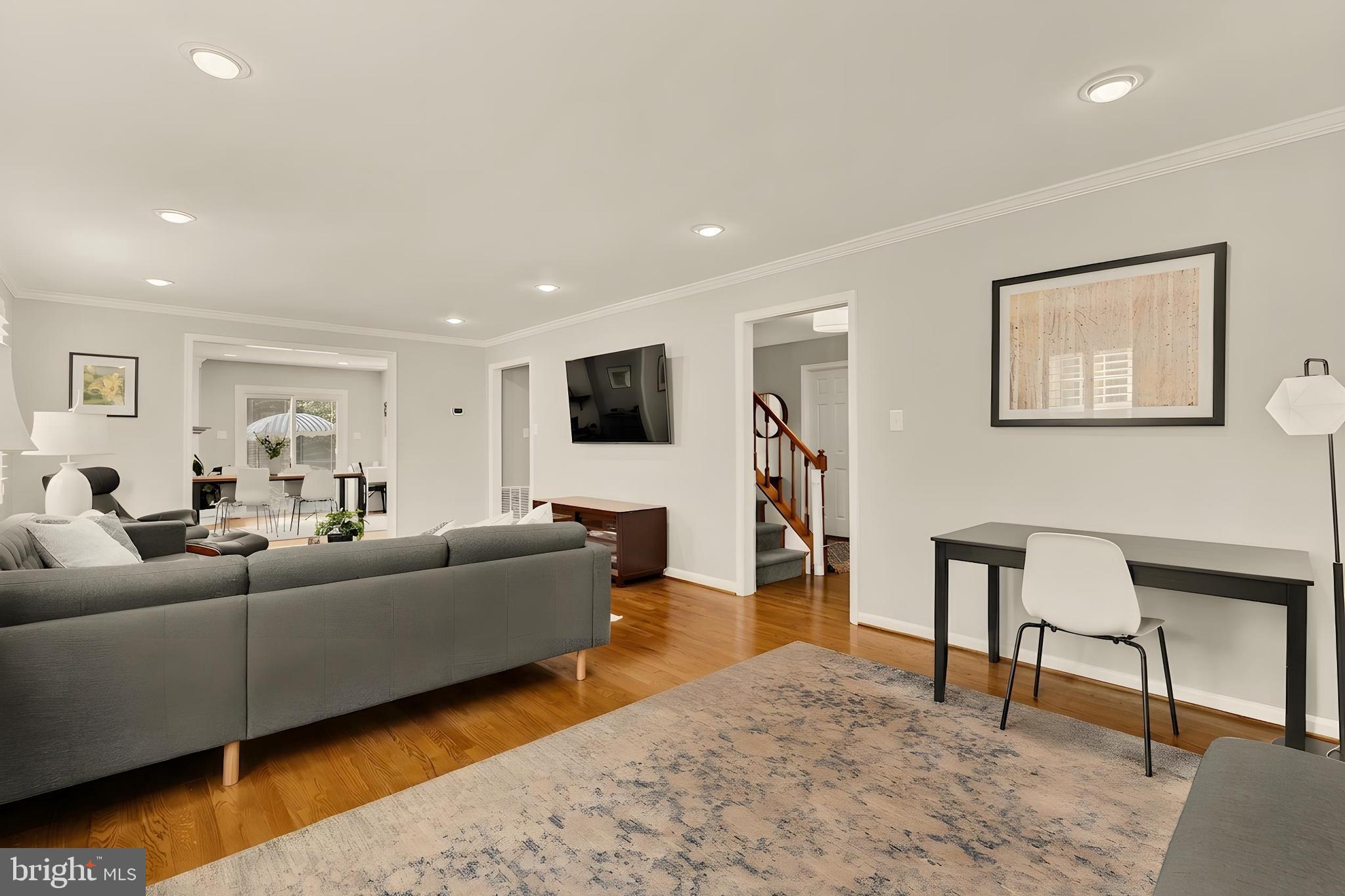 SIXTEENTH ST VILLAGE - Residential