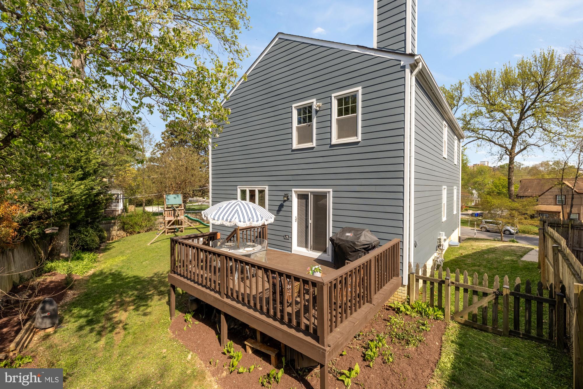 SIXTEENTH ST VILLAGE - Residential