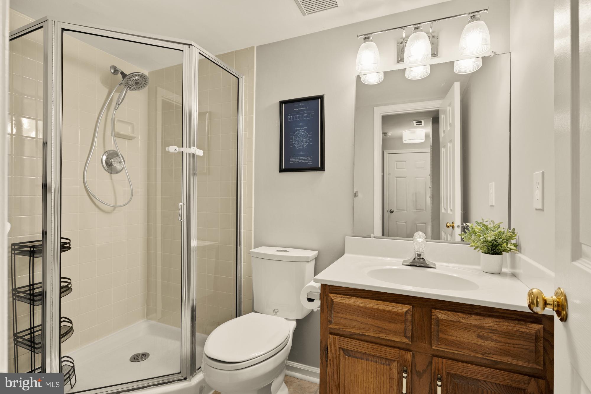 SIXTEENTH ST VILLAGE - Residential