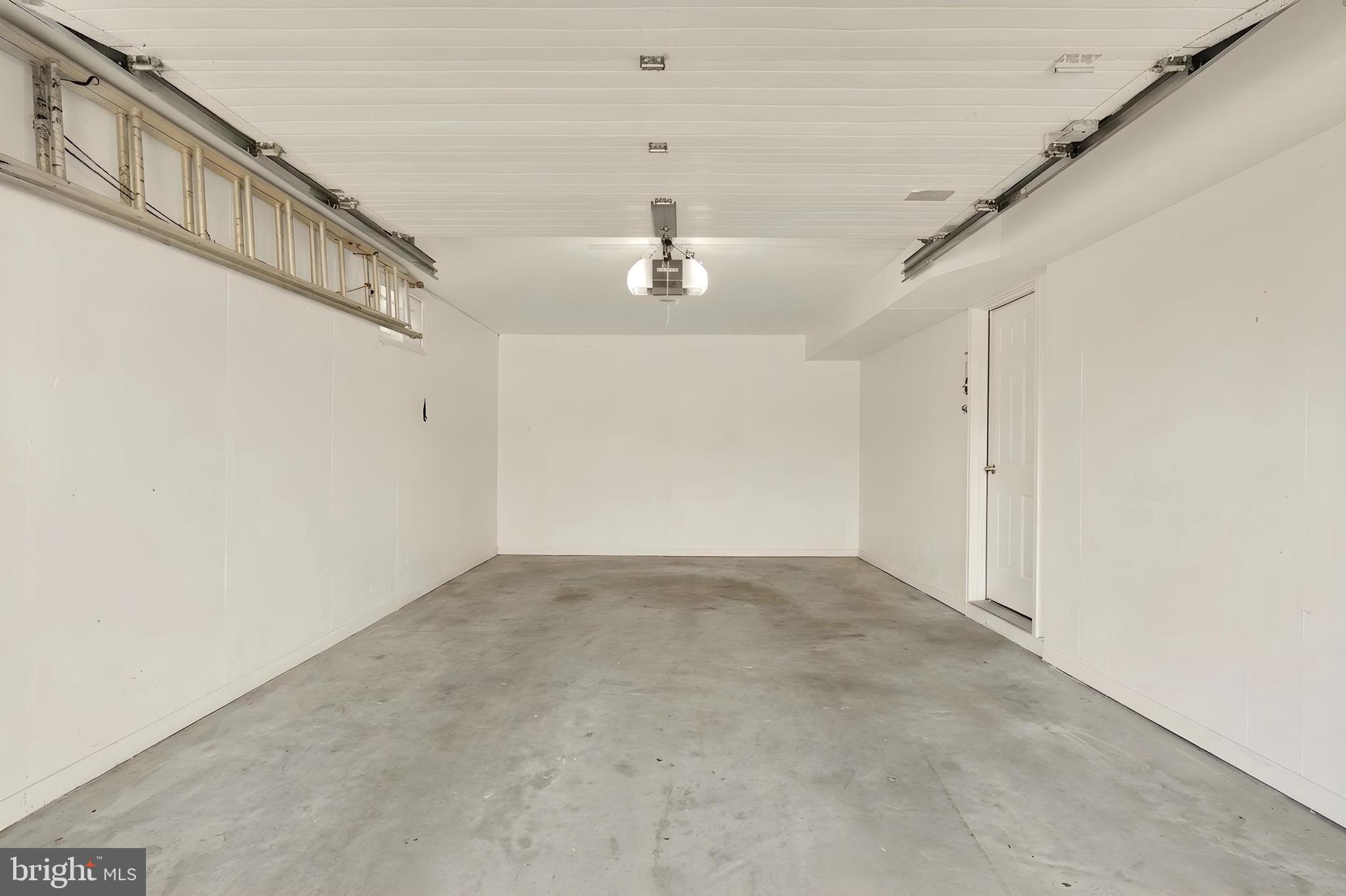 SIXTEENTH ST VILLAGE - Residential