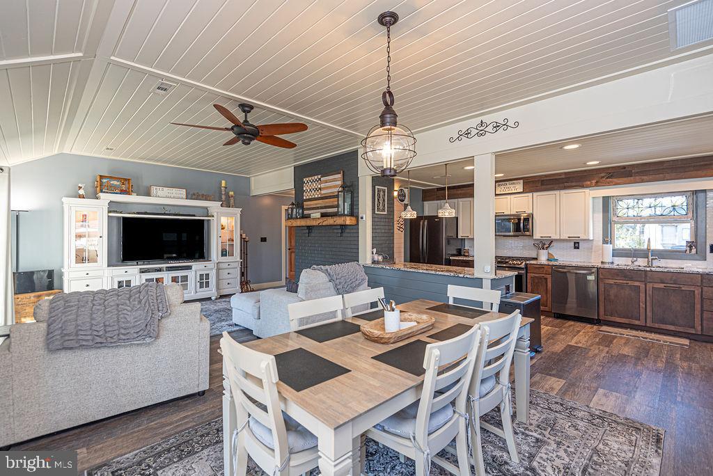 OCEAN PINES - TEAL BAY - Residential