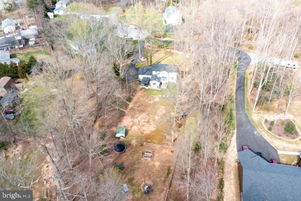 ROLLING HILLS - Residential