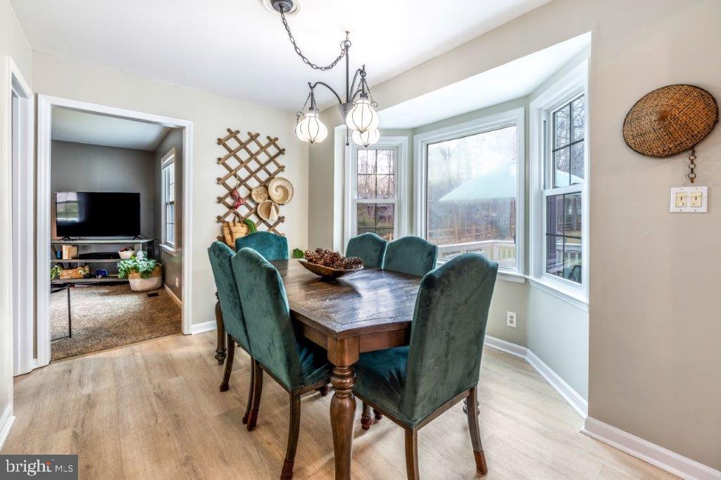 ROLLING HILLS - Residential