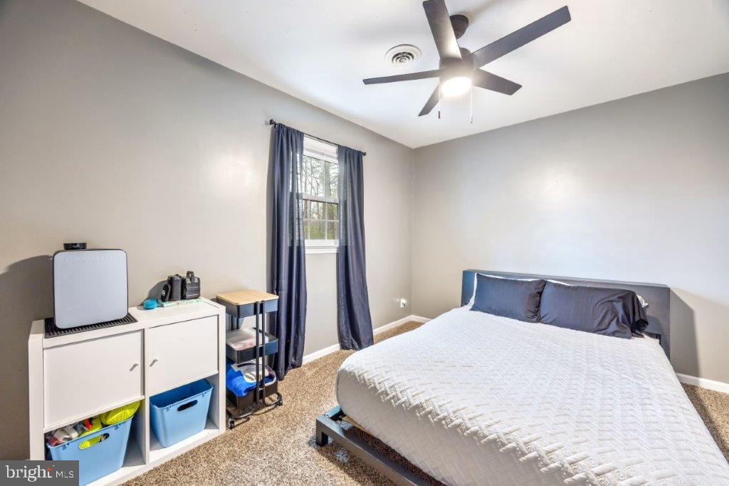 ROLLING HILLS - Residential