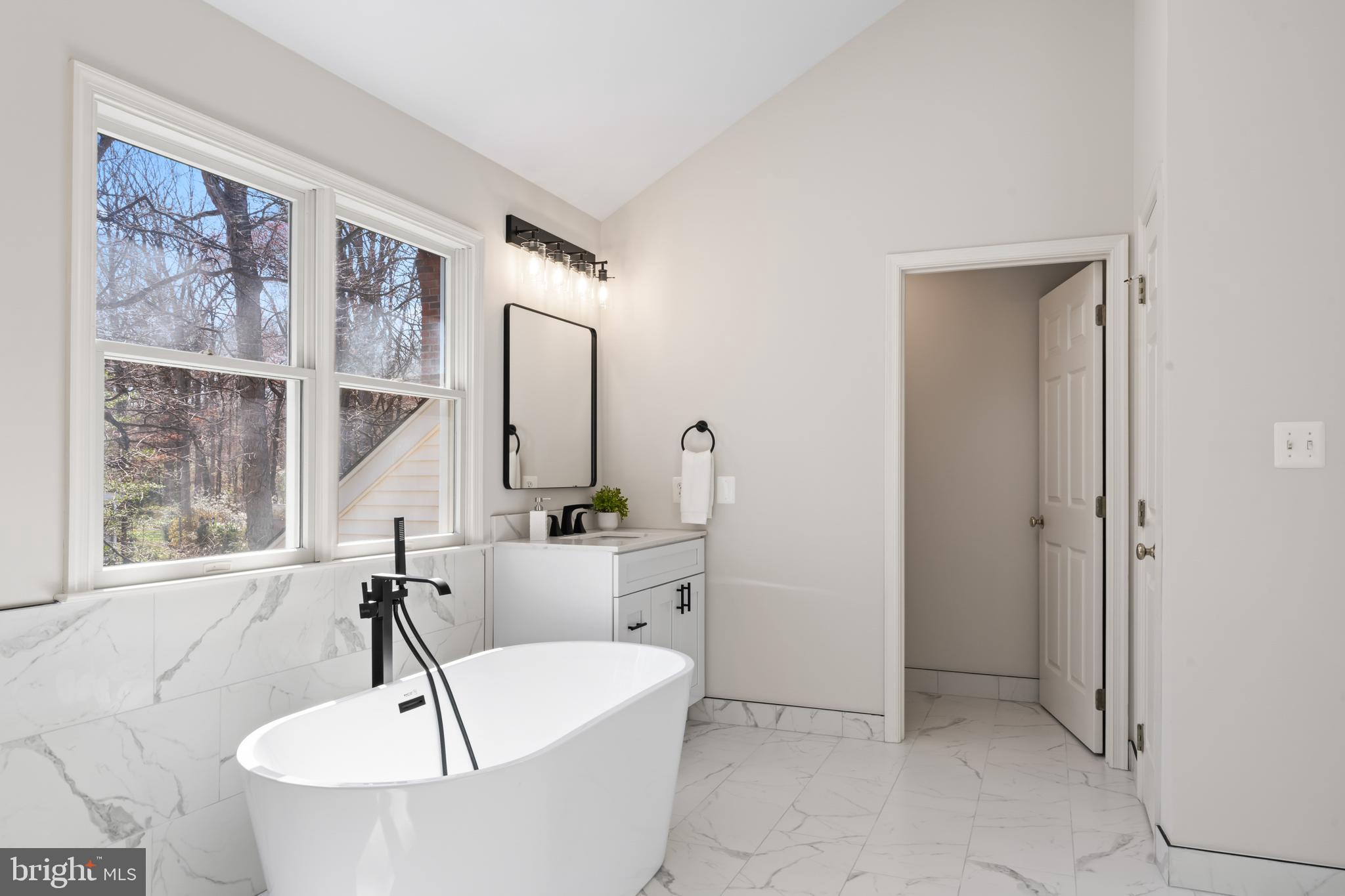 OAK FARMS - Residential