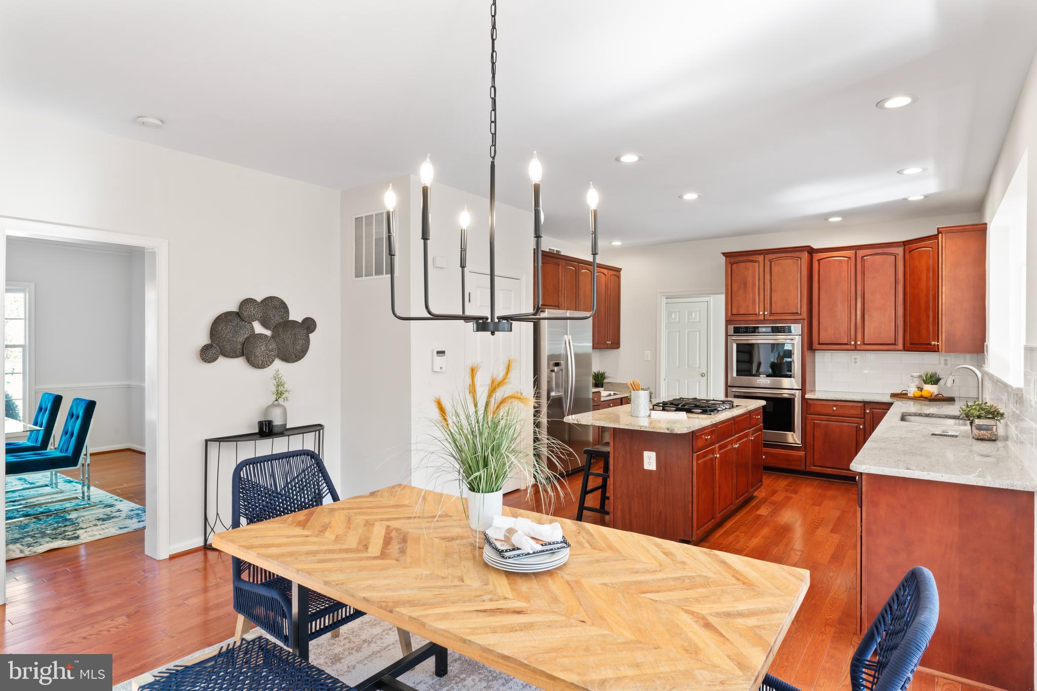 OAK FARMS - Residential