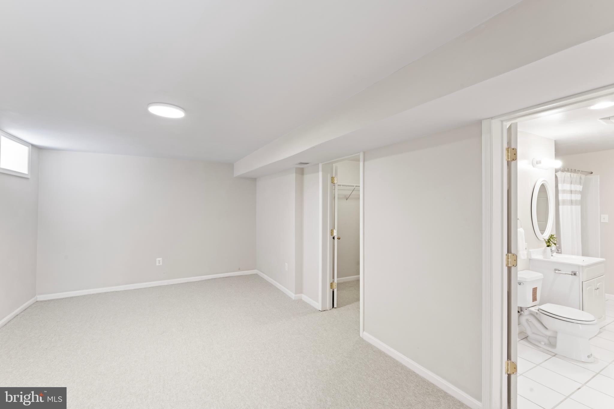 OAK FARMS - Residential