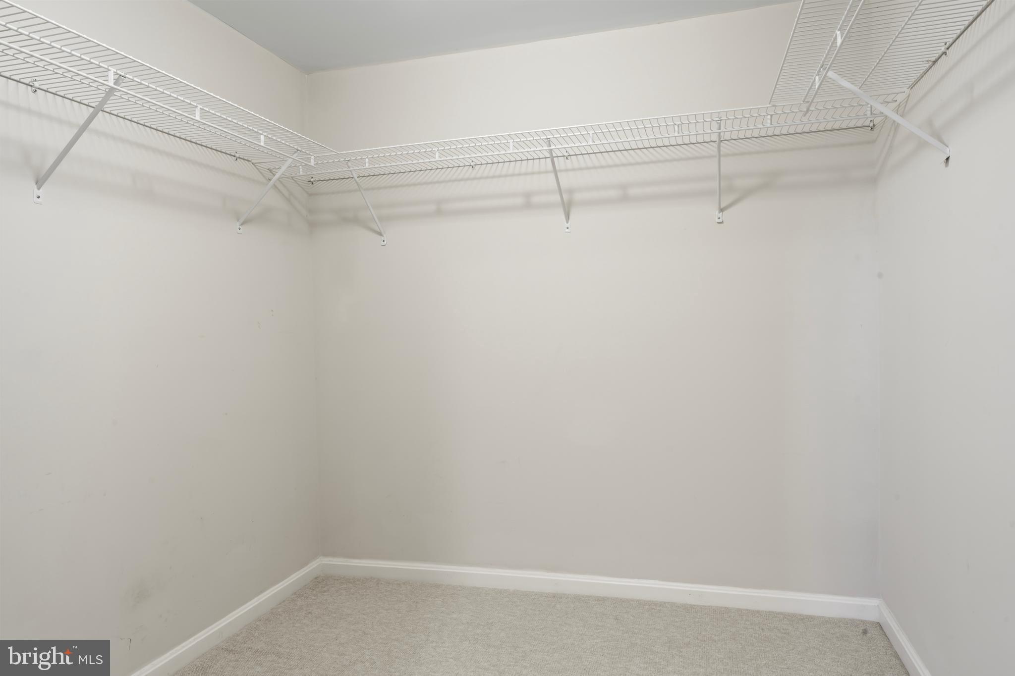 OAK FARMS - Residential