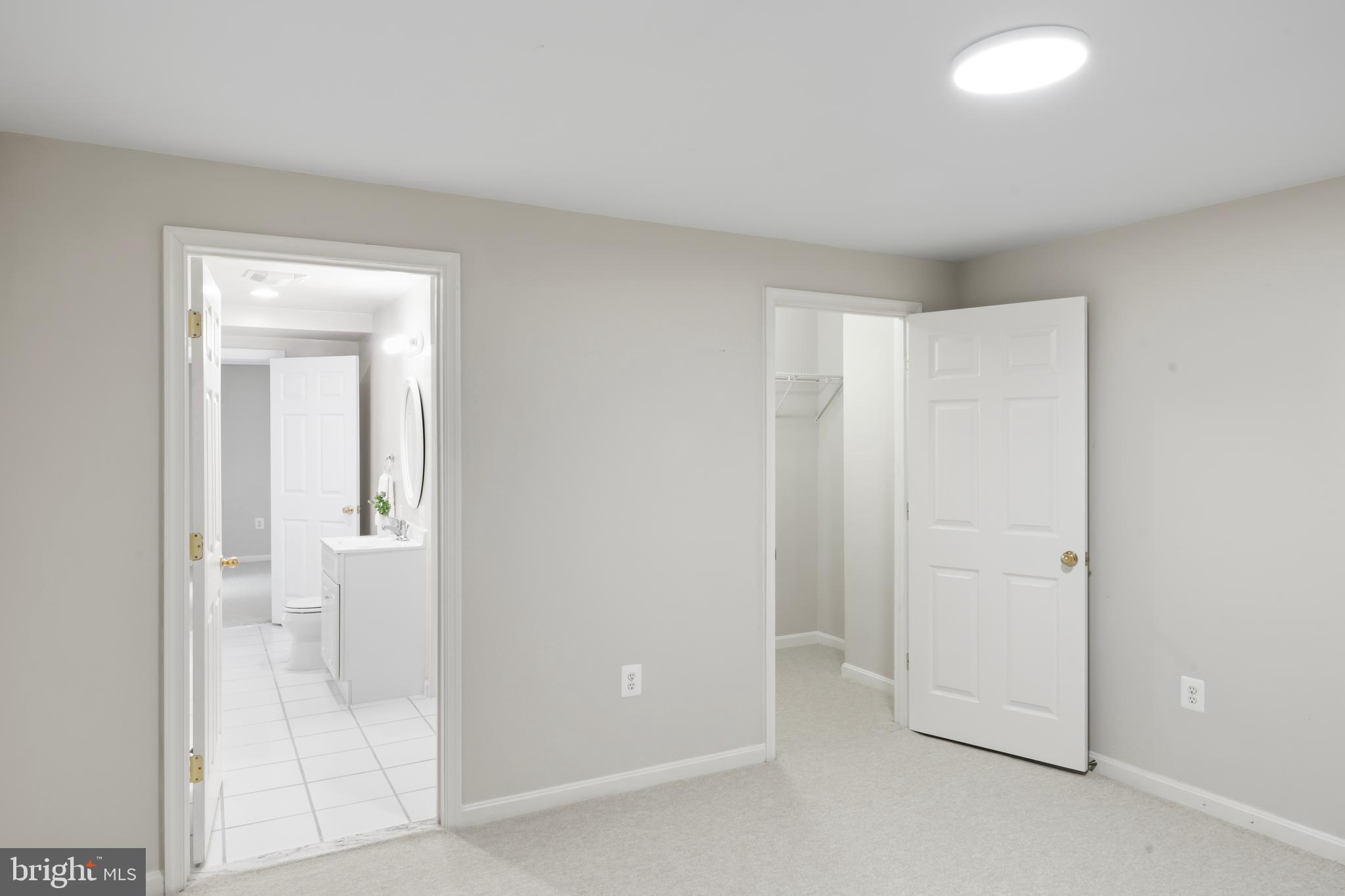 OAK FARMS - Residential