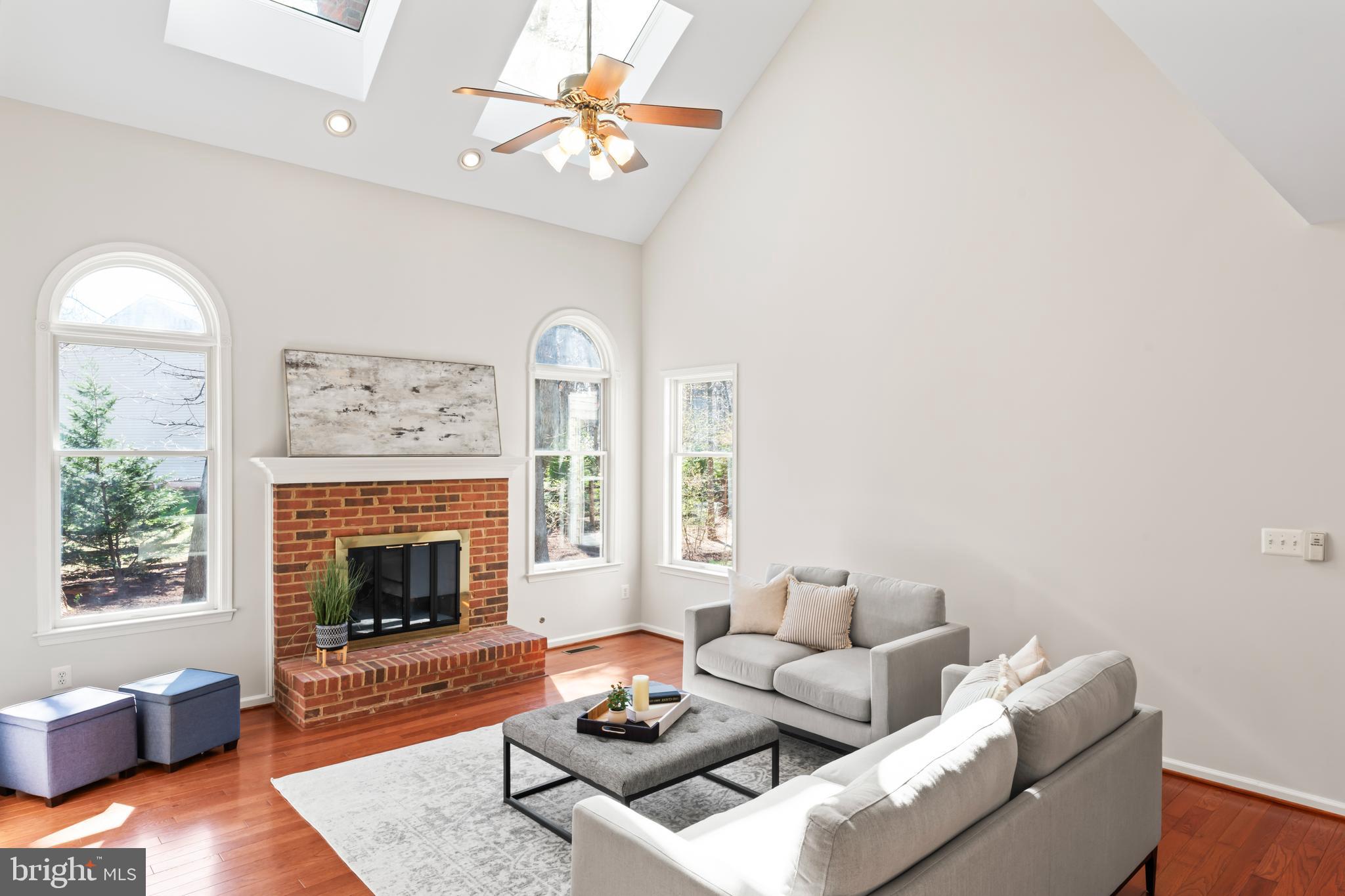 OAK FARMS - Residential