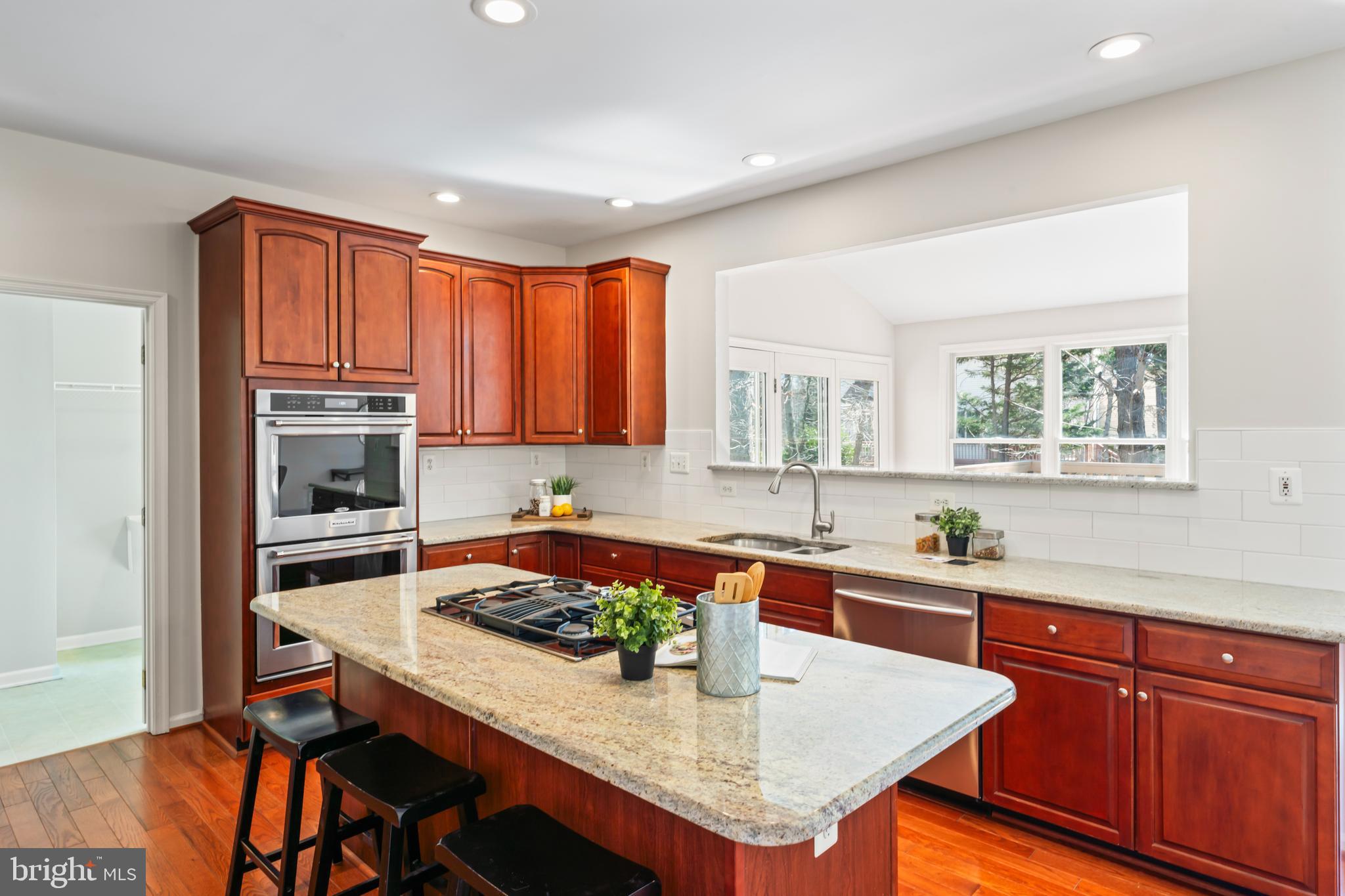 OAK FARMS - Residential