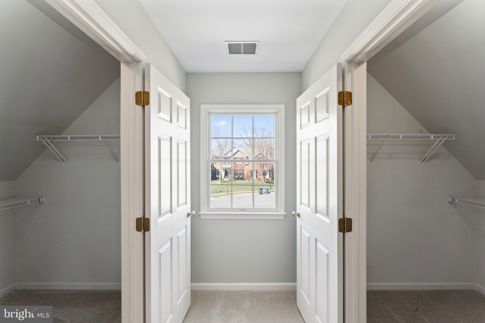 OAK FARMS - Residential