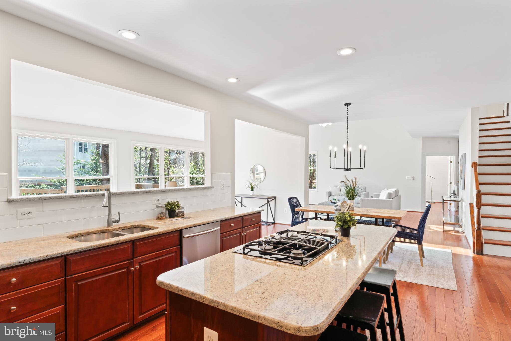 OAK FARMS - Residential