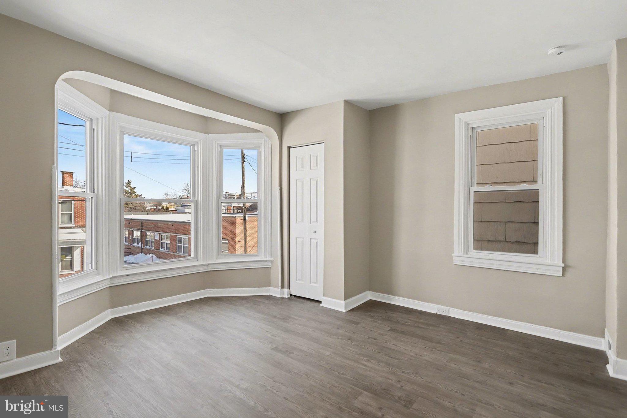 WEST END - Residential