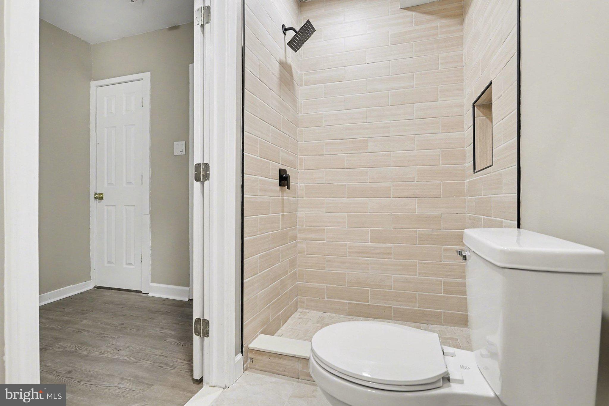 WEST END - Residential