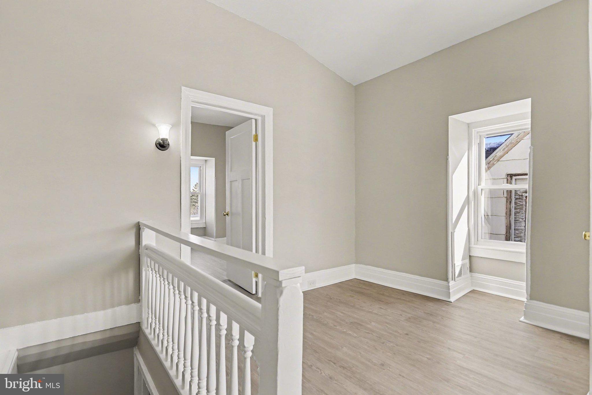 WEST END - Residential