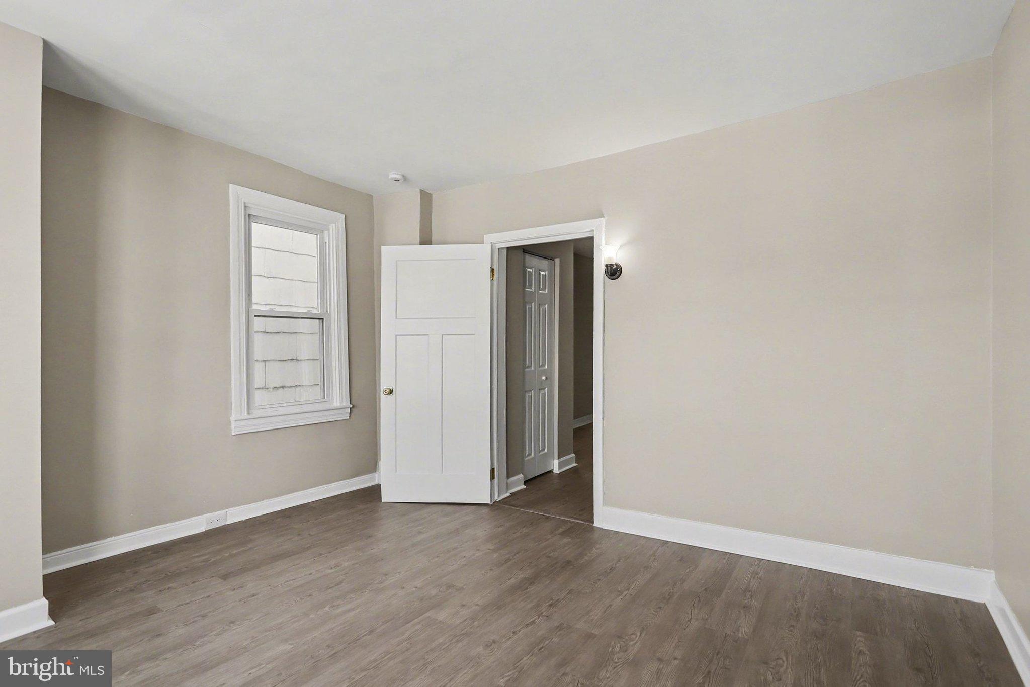 WEST END - Residential