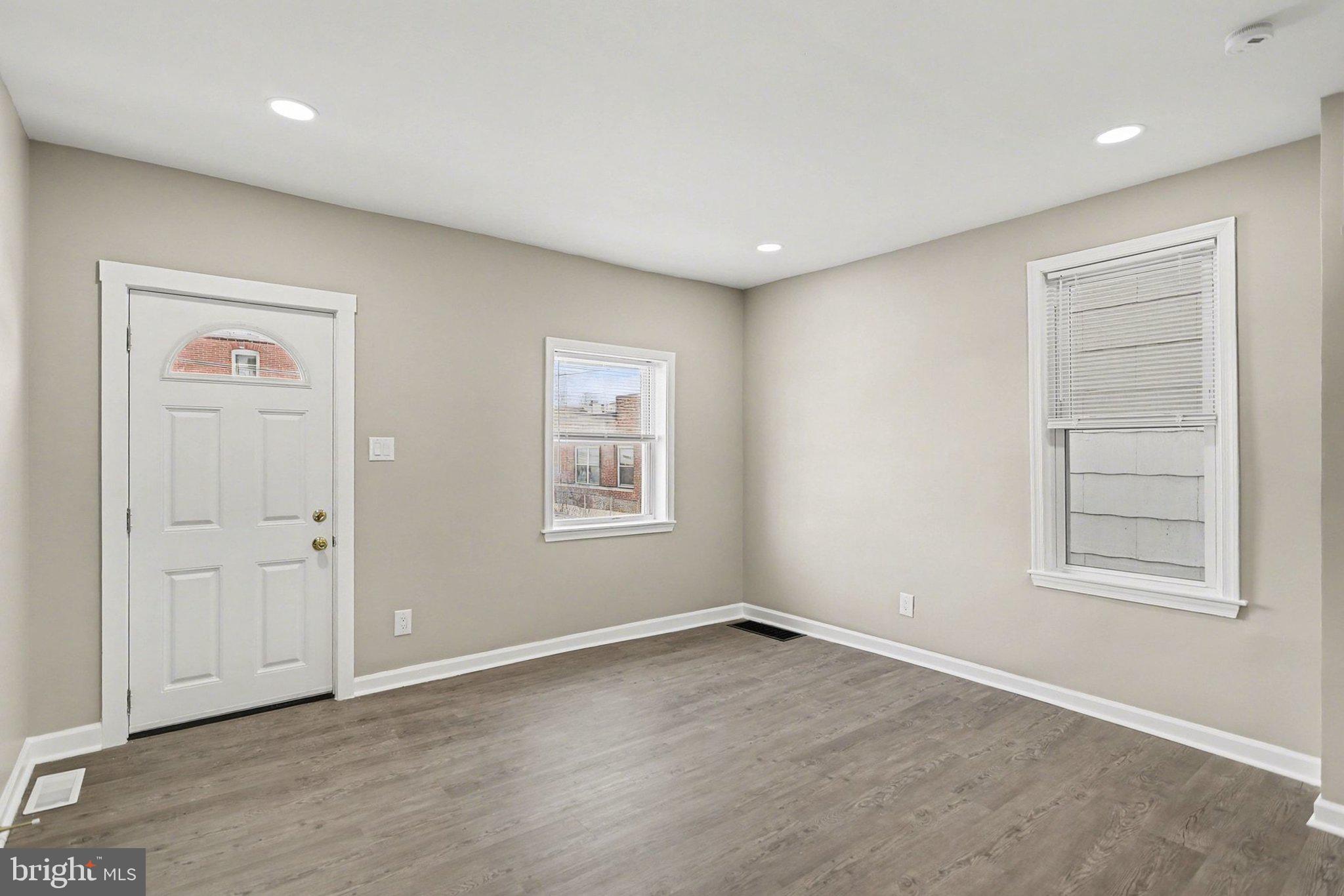 WEST END - Residential