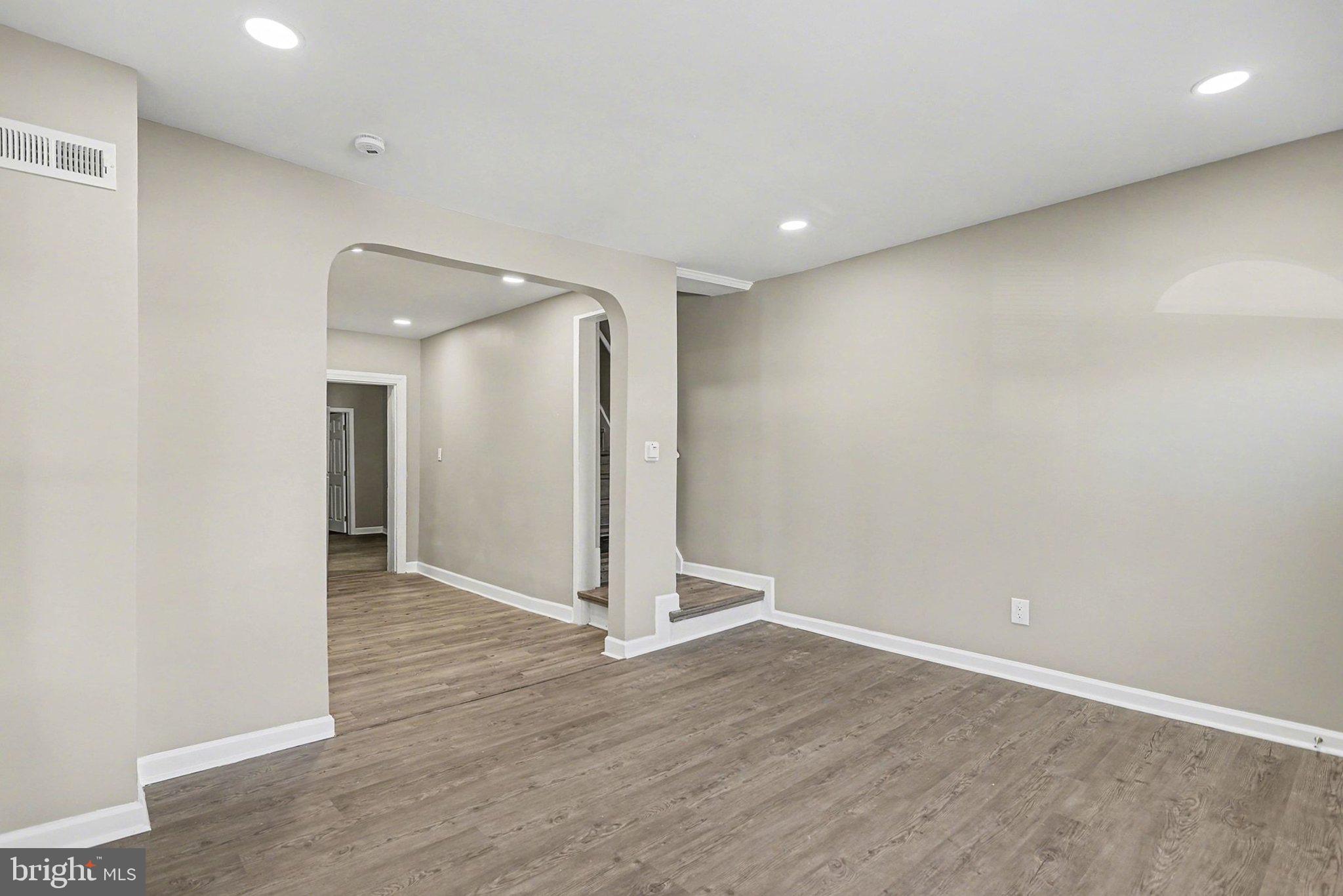 WEST END - Residential