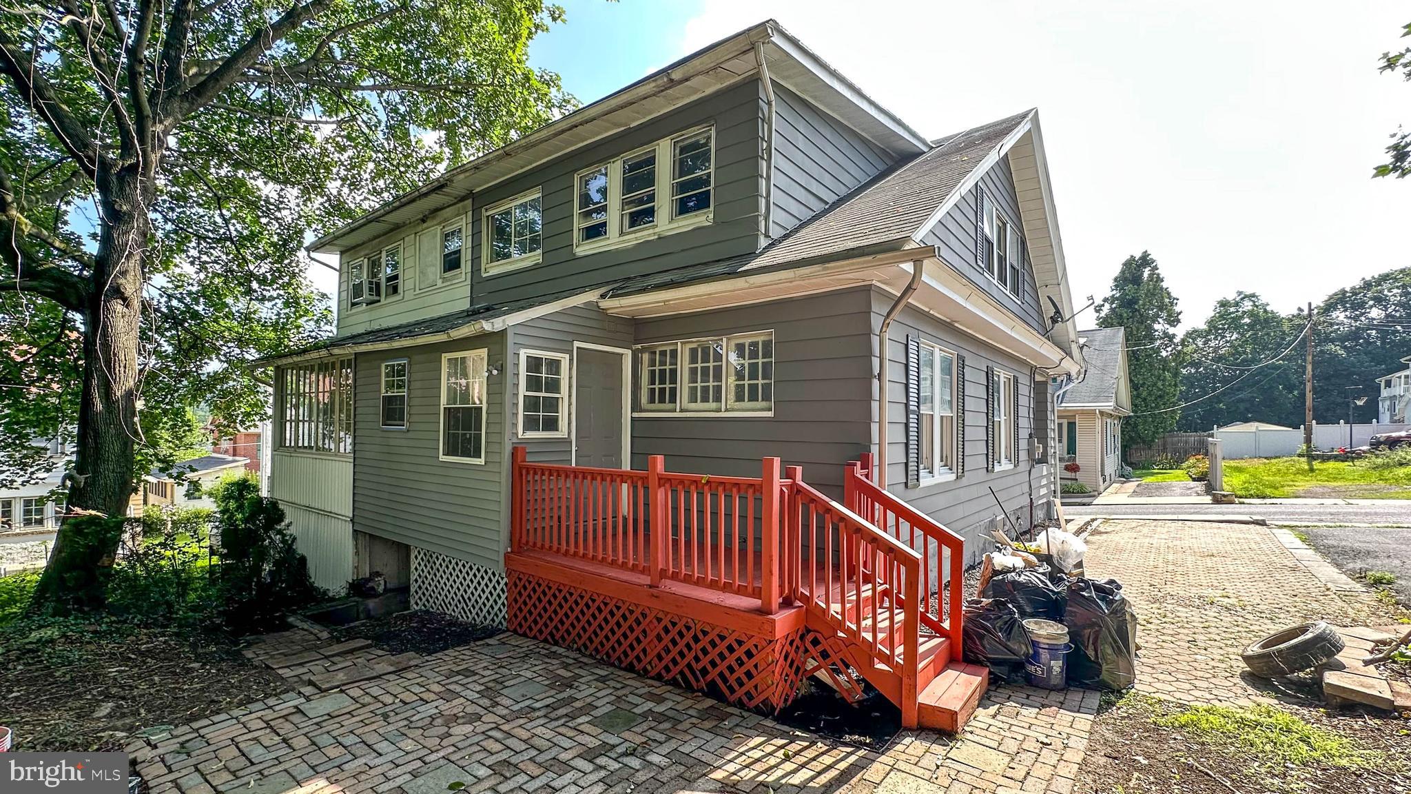 20 PENNWYN TC