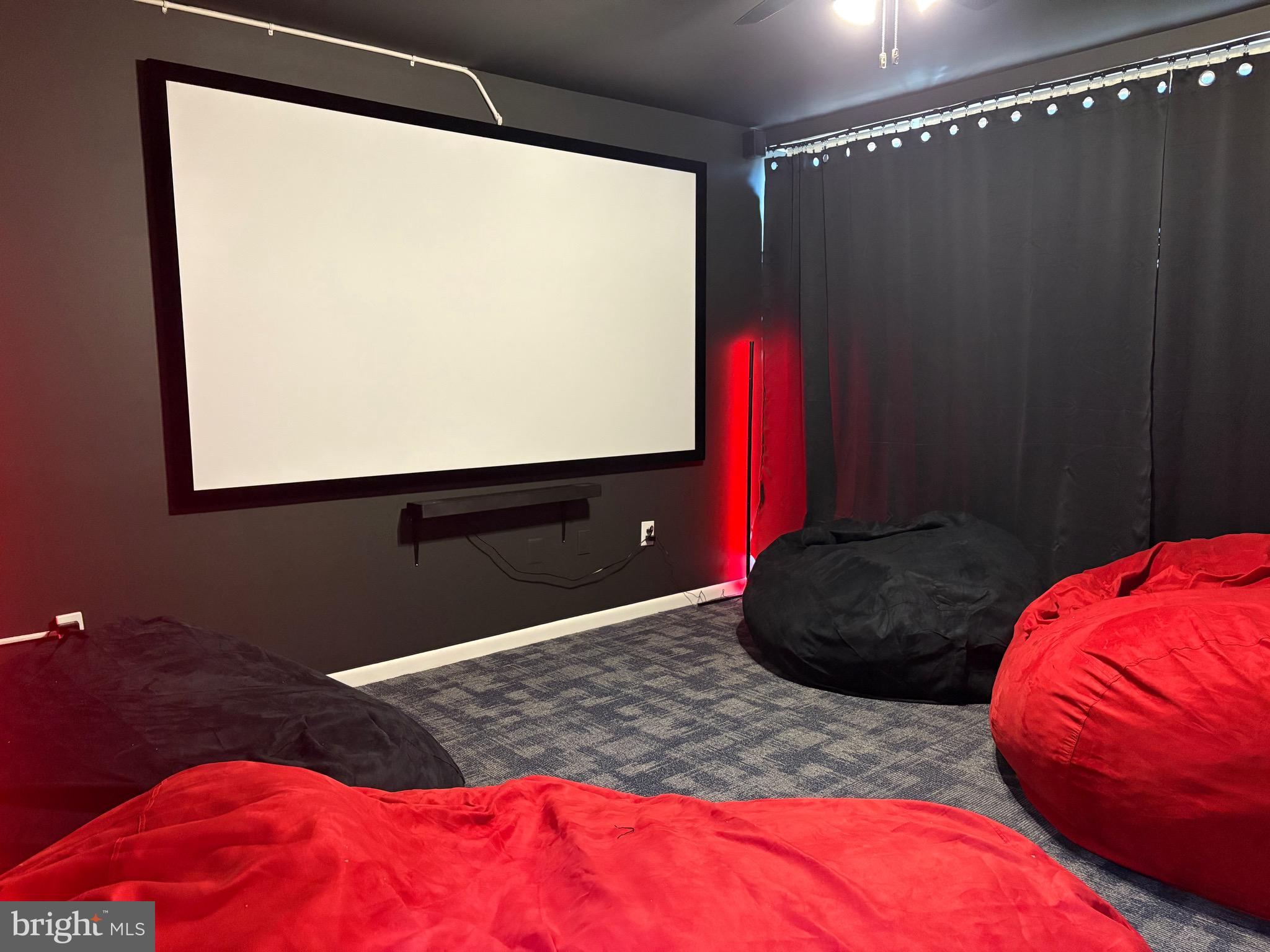 TEMPLE UNIVERSITY - Residential Lease