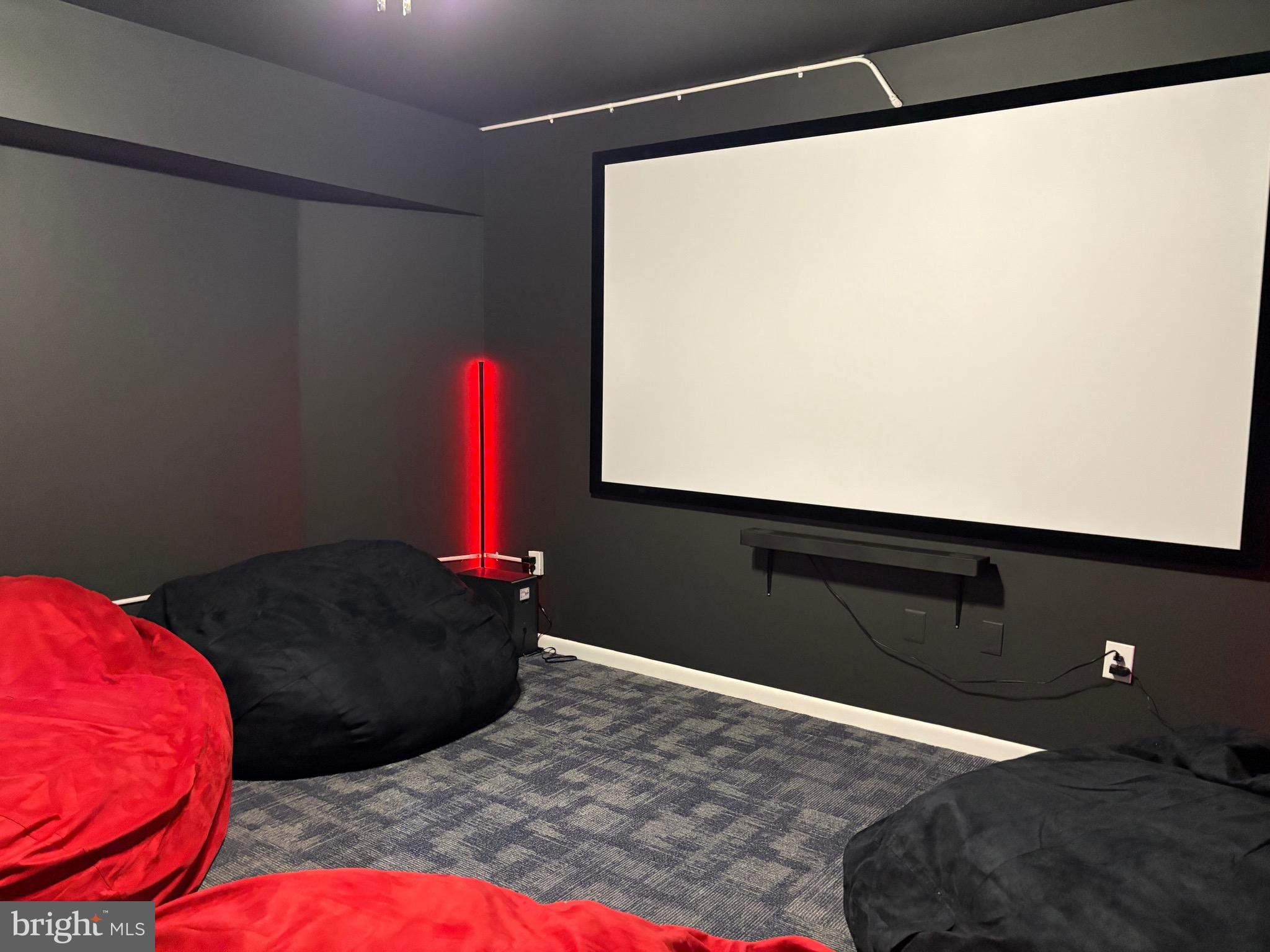 TEMPLE UNIVERSITY - Residential Lease