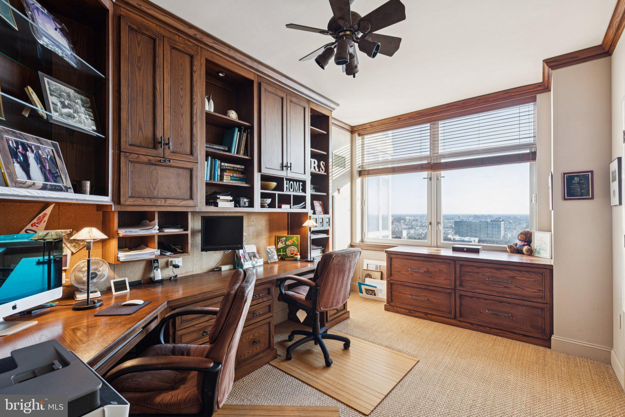 AVENUE OF THE ARTS - Residential