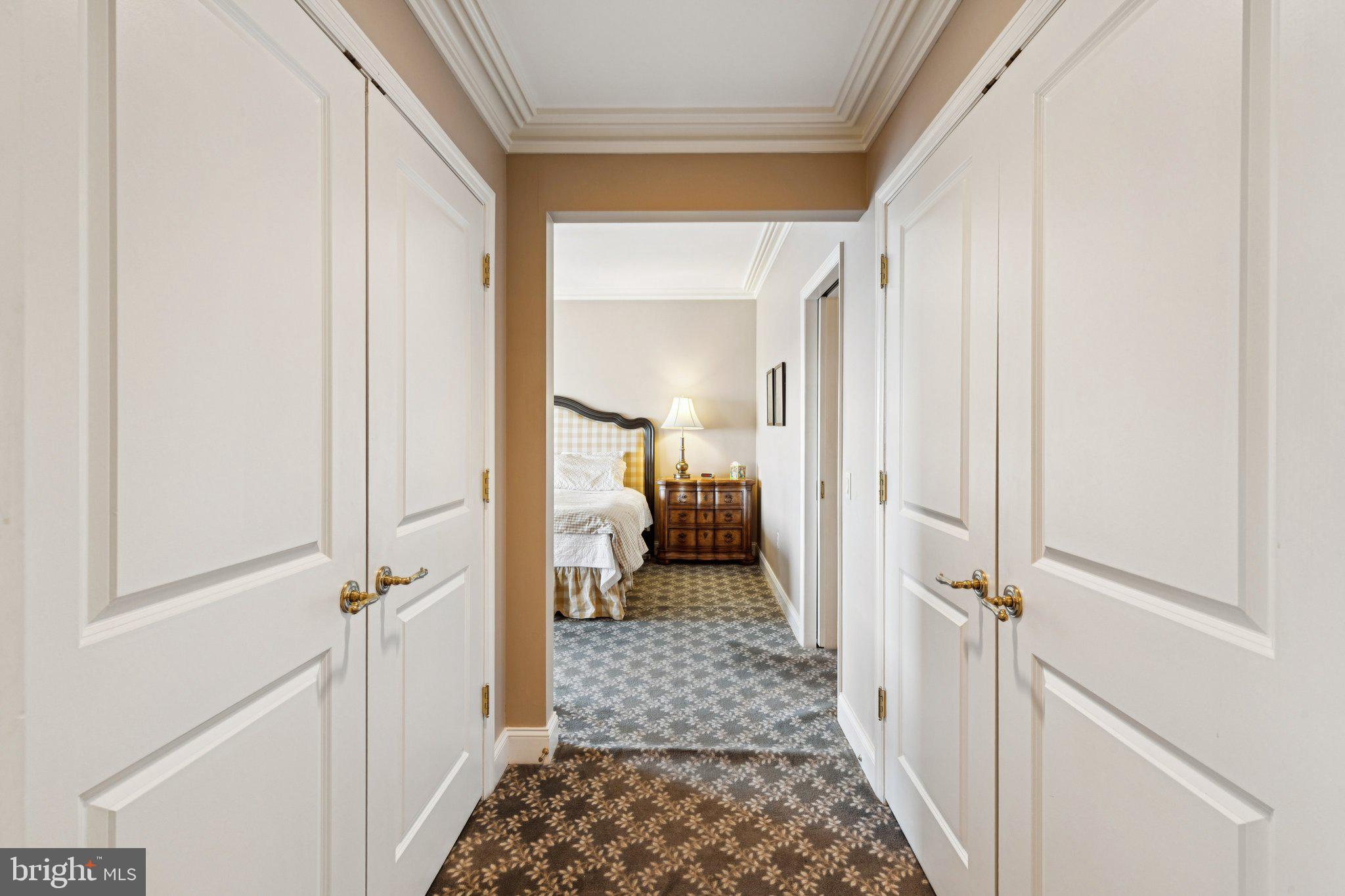 AVENUE OF THE ARTS - Residential